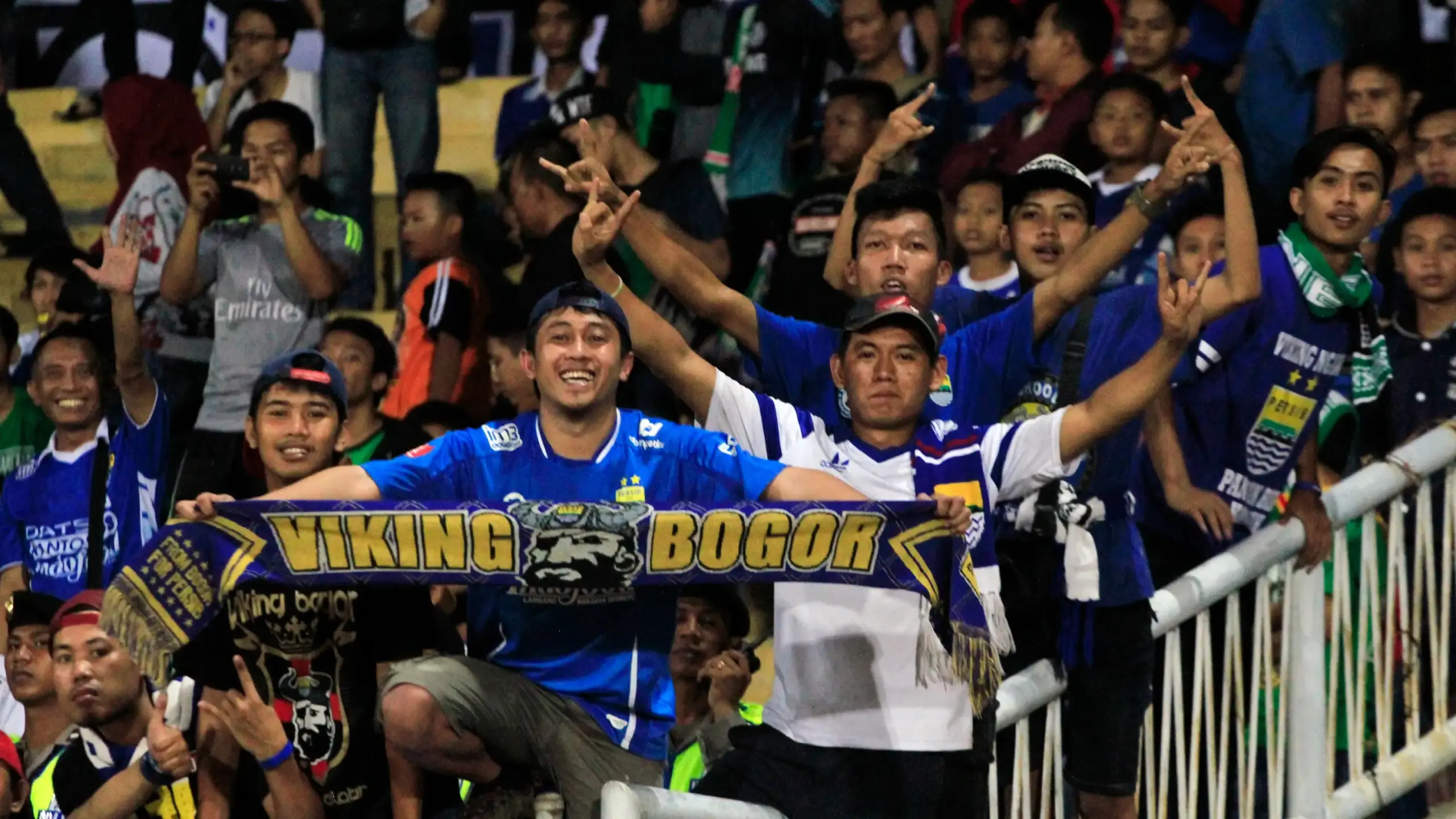 Berapa Jumlah Bobotoh Persib? Ini Fakta Terbaru
