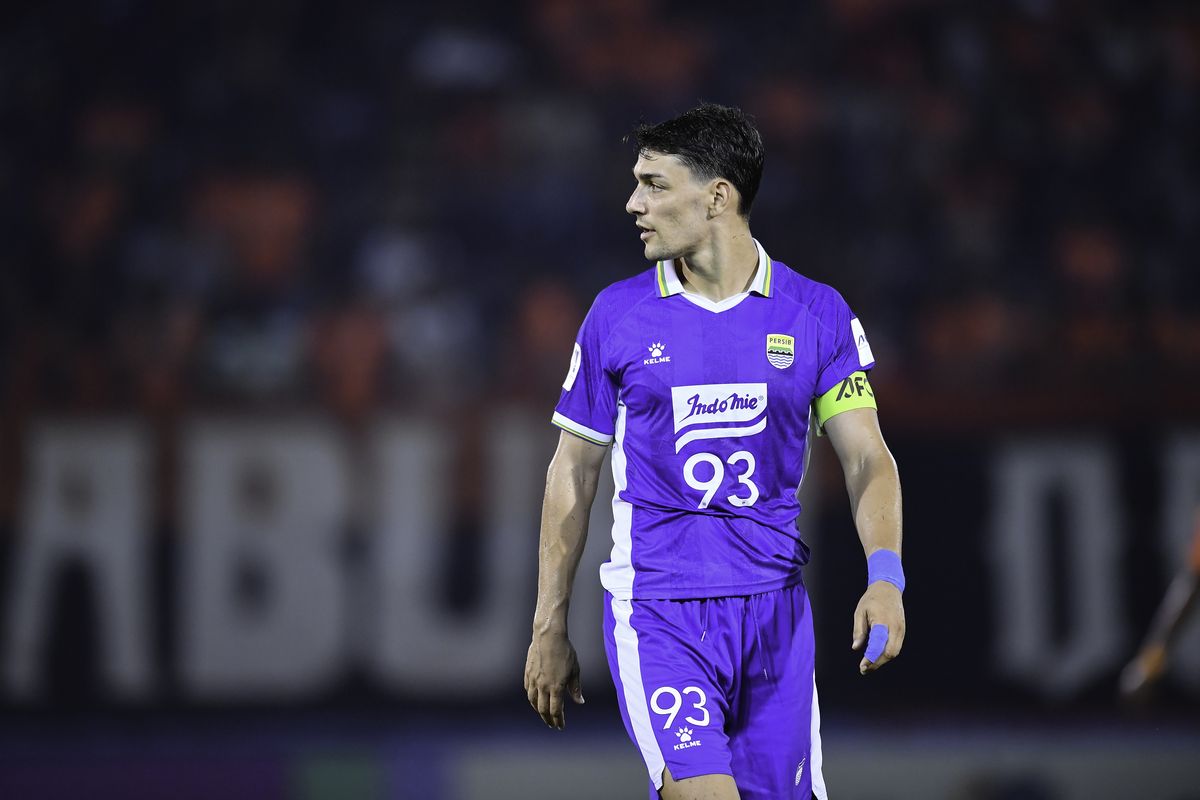 Daftar Mantan Pemain Asing Persib yang Masih Berkarier