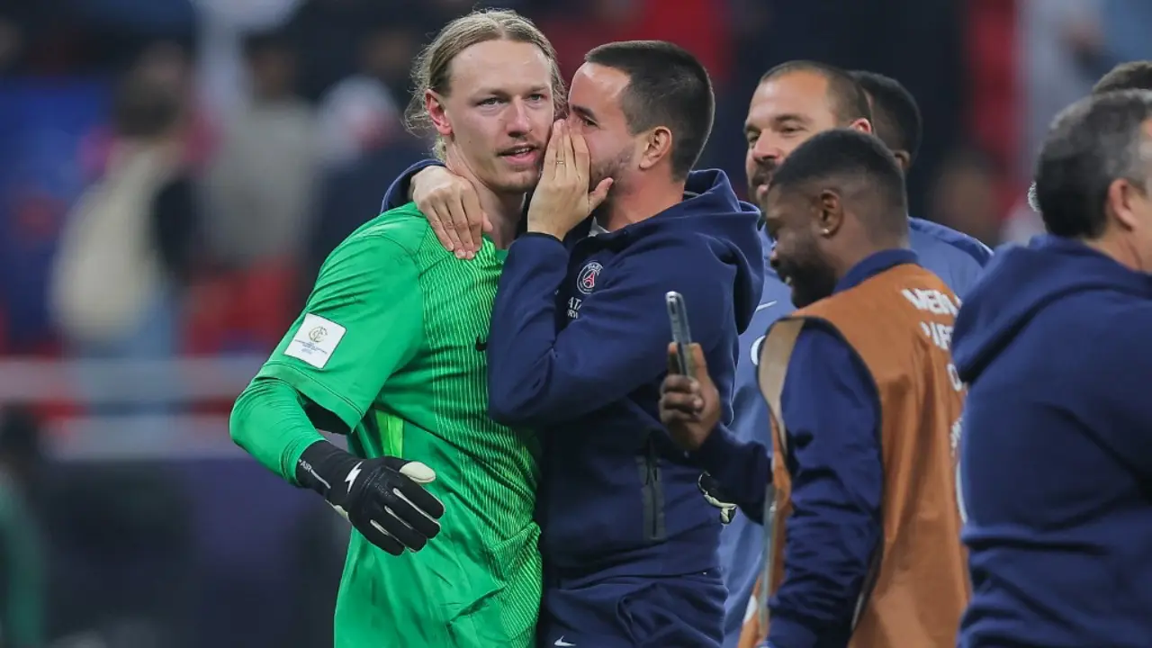 Statistik Matvey Safonov: Penampilan, Clean Sheet, dan Catatan Bersama Klub