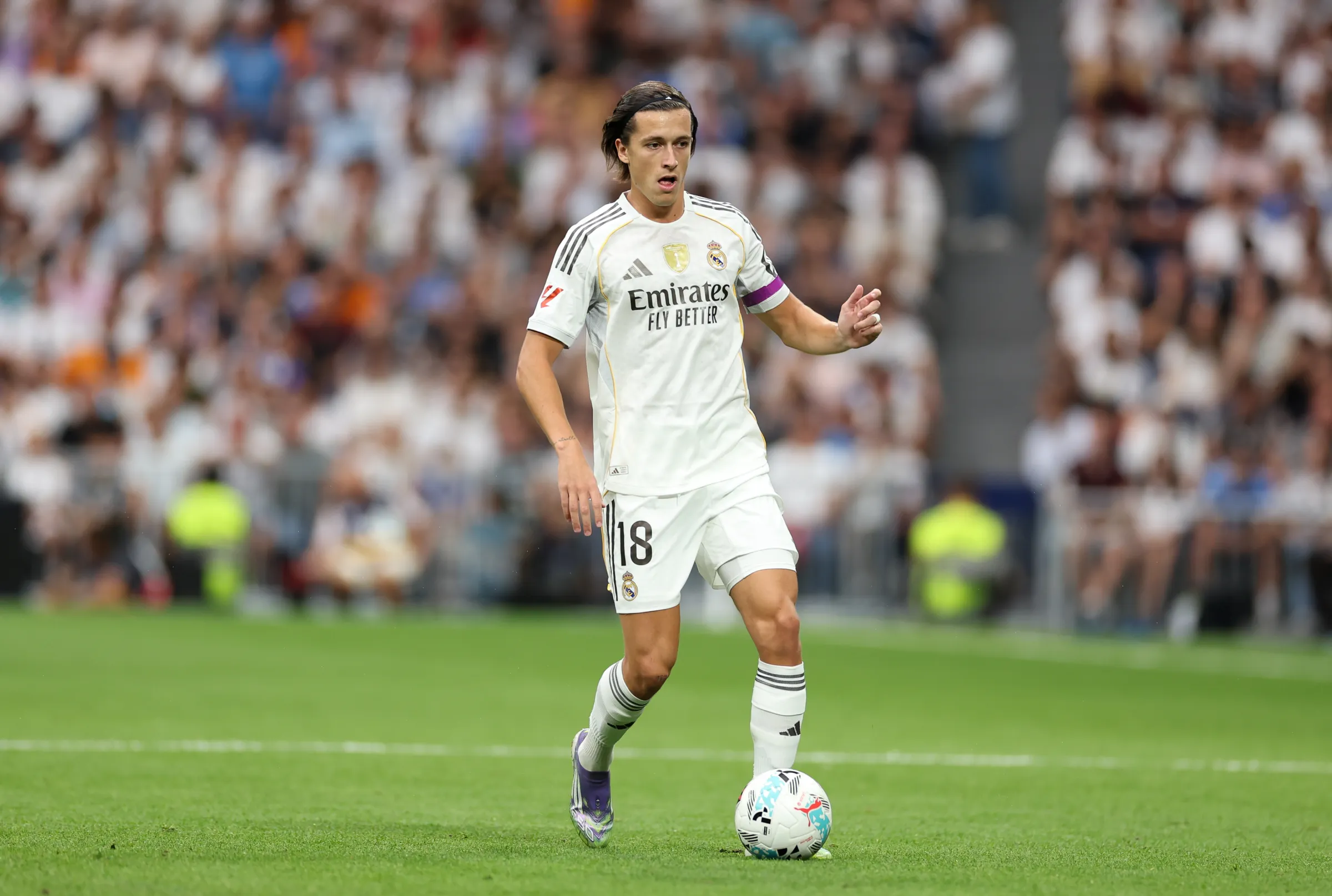 Profil Alvaro Carreras: Karier dan Perjalanan Bek Muda Real Madrid