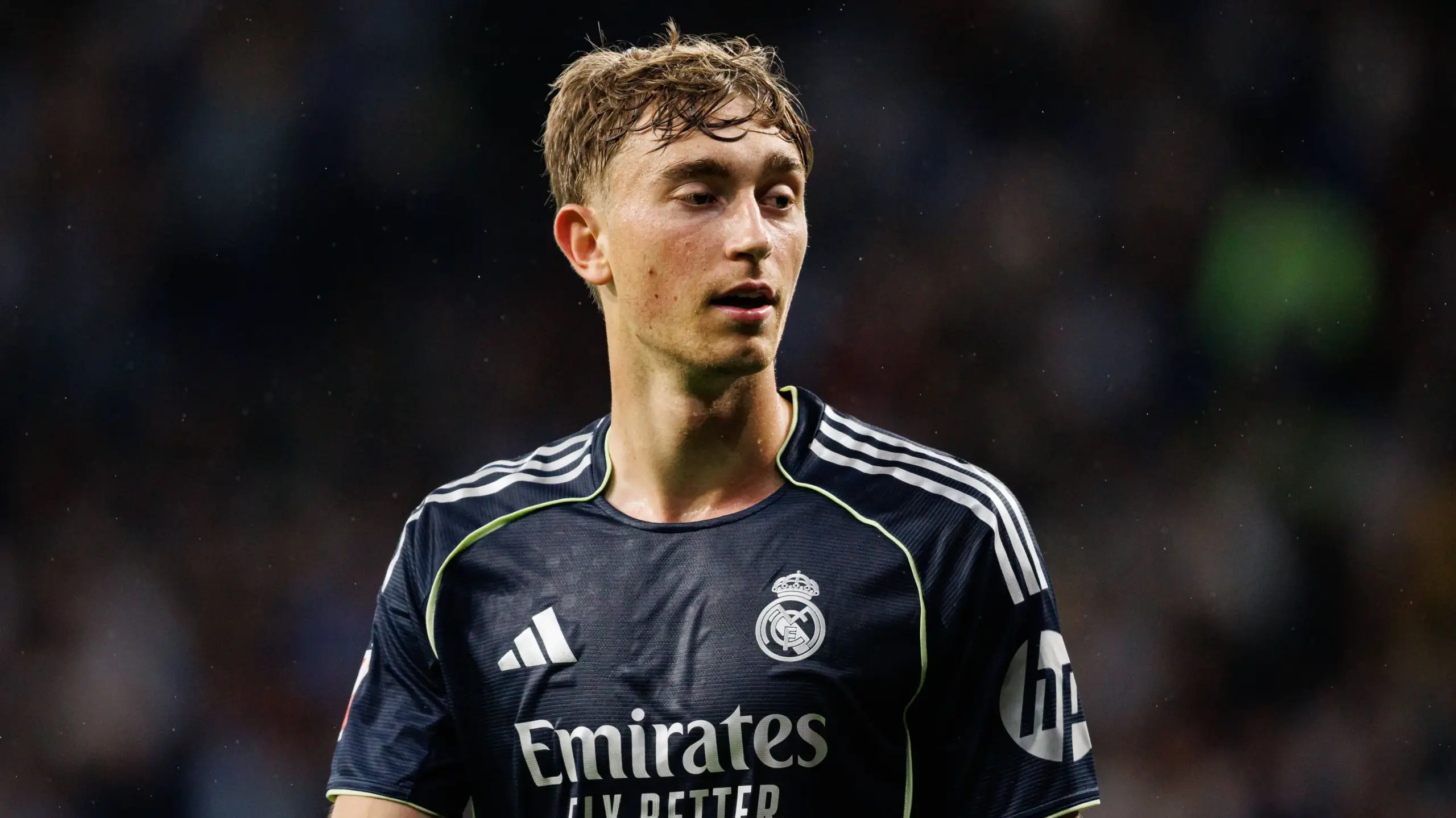 Profil Dean Huijsen: Perjalanan Karier dan Kiprah Bek Muda di Sepak Bola
