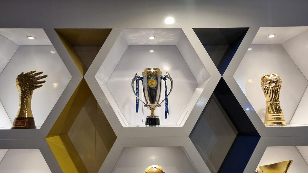 Berapa Jumlah Trophy Persib Bandung? Ini Daftar Lengkapnya!